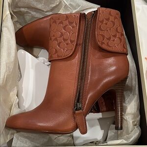 Coach Mackenna Soft Leather Cognac Size 7 Ankle Boots